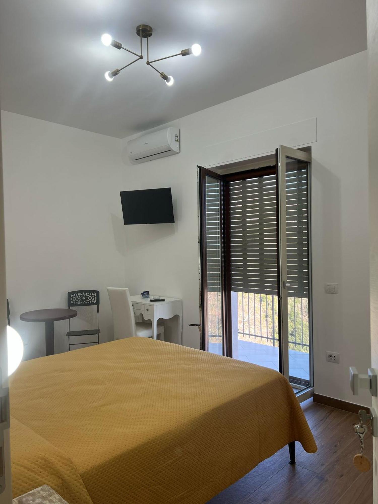 Hotel Dente Di Leone San Mauro Cilento Zewnętrze zdjęcie